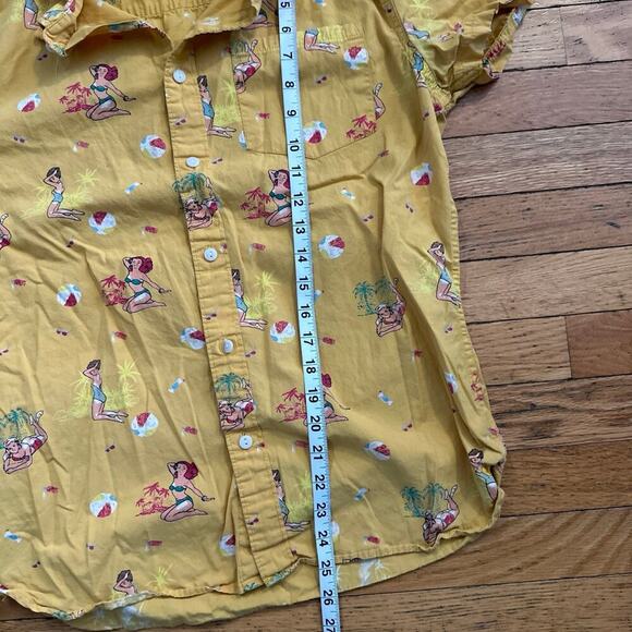 Mens Size S Hang Ten Pin Up Girl Hawaiian Shirt - Picture 6 of 6